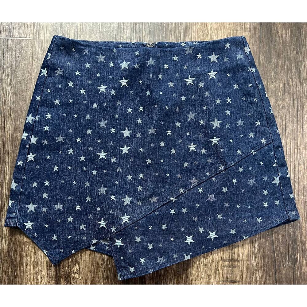 Altar'd State Women's Blue Denim Skort with White Stars Size XS  NWOT